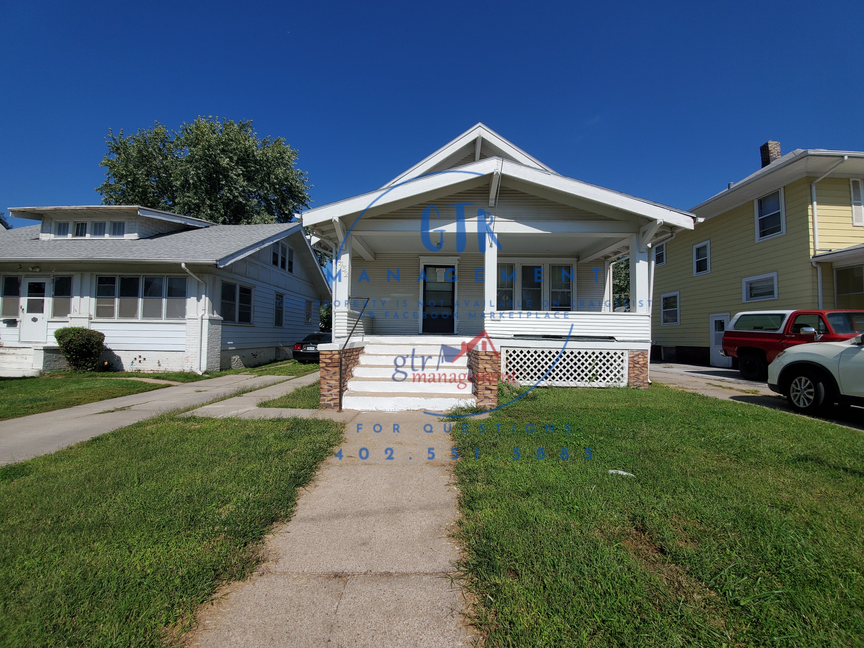 2432 Laurel Ave